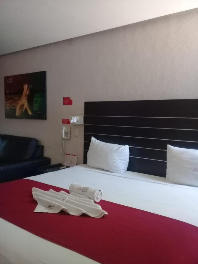 Auto Hotel Las Maravillas Santa Cruz Xoxocotlán 외부 사진