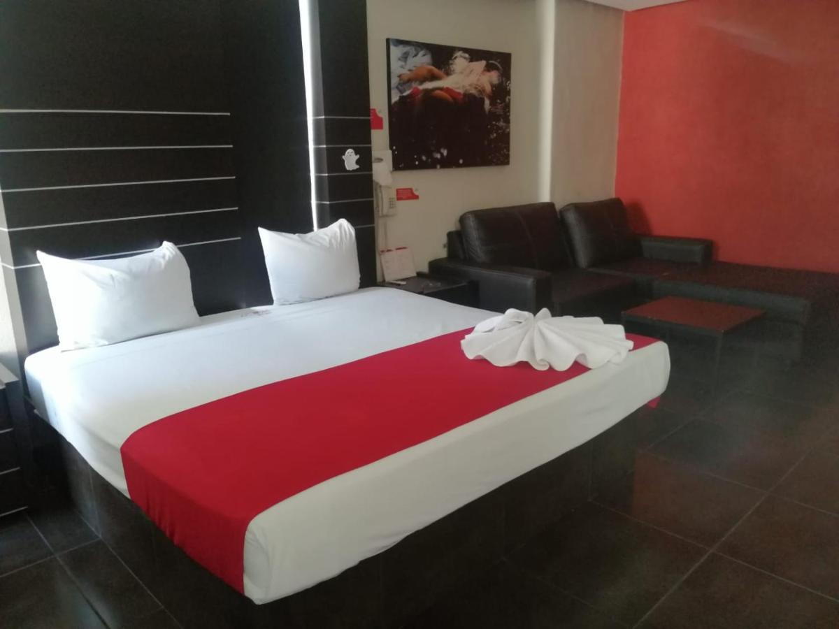 Auto Hotel Las Maravillas Santa Cruz Xoxocotlán 외부 사진